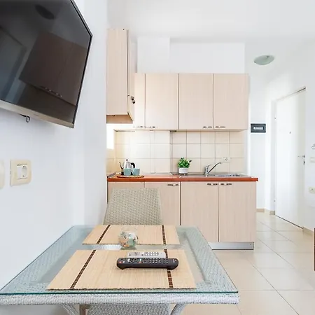 New* Super Studio - With Super Sea View דירה *